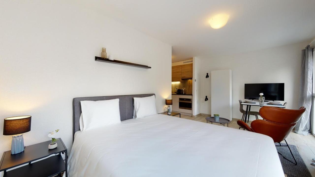 Nonanteneuf Appart Hotel Aigle - Contactless Check-In Εξωτερικό φωτογραφία