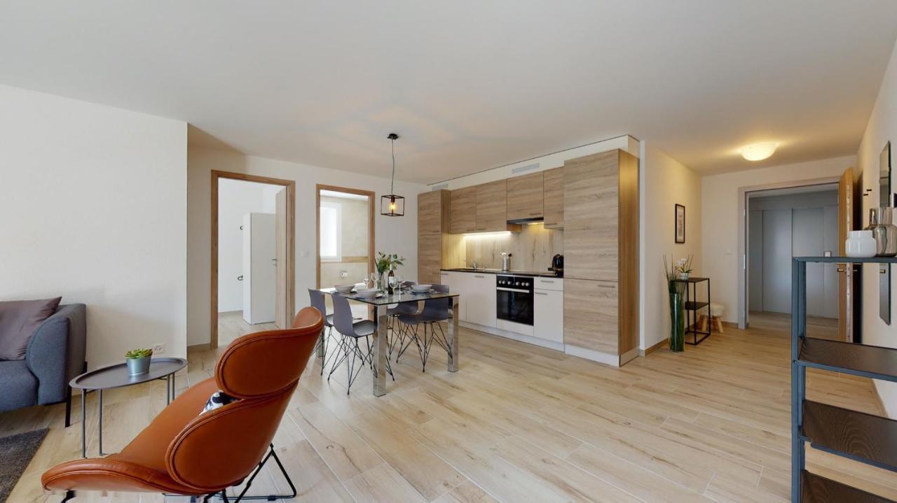 Nonanteneuf Appart Hotel Aigle - Contactless Check-In Εξωτερικό φωτογραφία