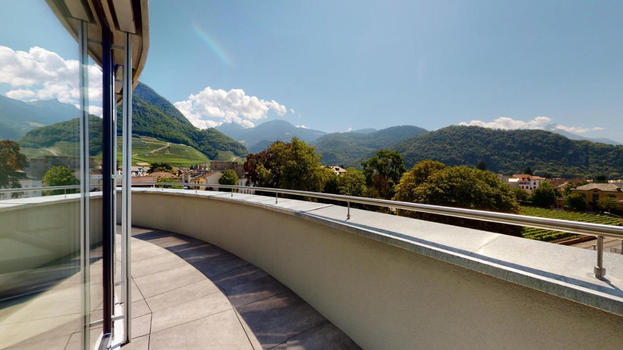 Nonanteneuf Appart Hotel Aigle - Contactless Check-In Εξωτερικό φωτογραφία