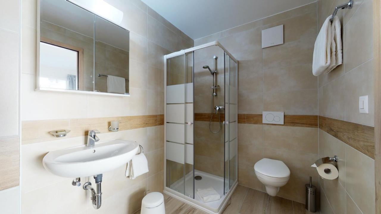Nonanteneuf Appart Hotel Aigle - Contactless Check-In Εξωτερικό φωτογραφία